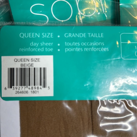 1 @ $4 for queen style panty hose is available! 160-190lbs beige in color - Picture 10 of 12